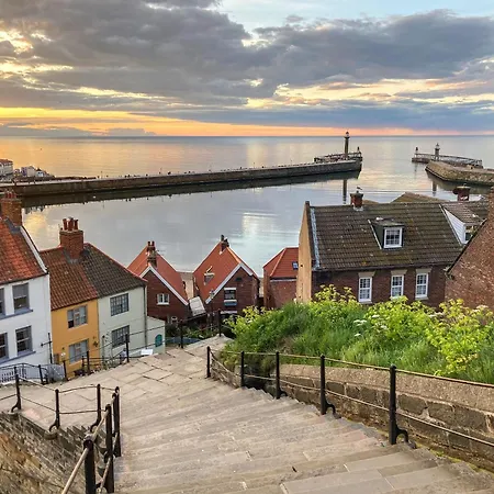 Ferienhaus Larpool Mews